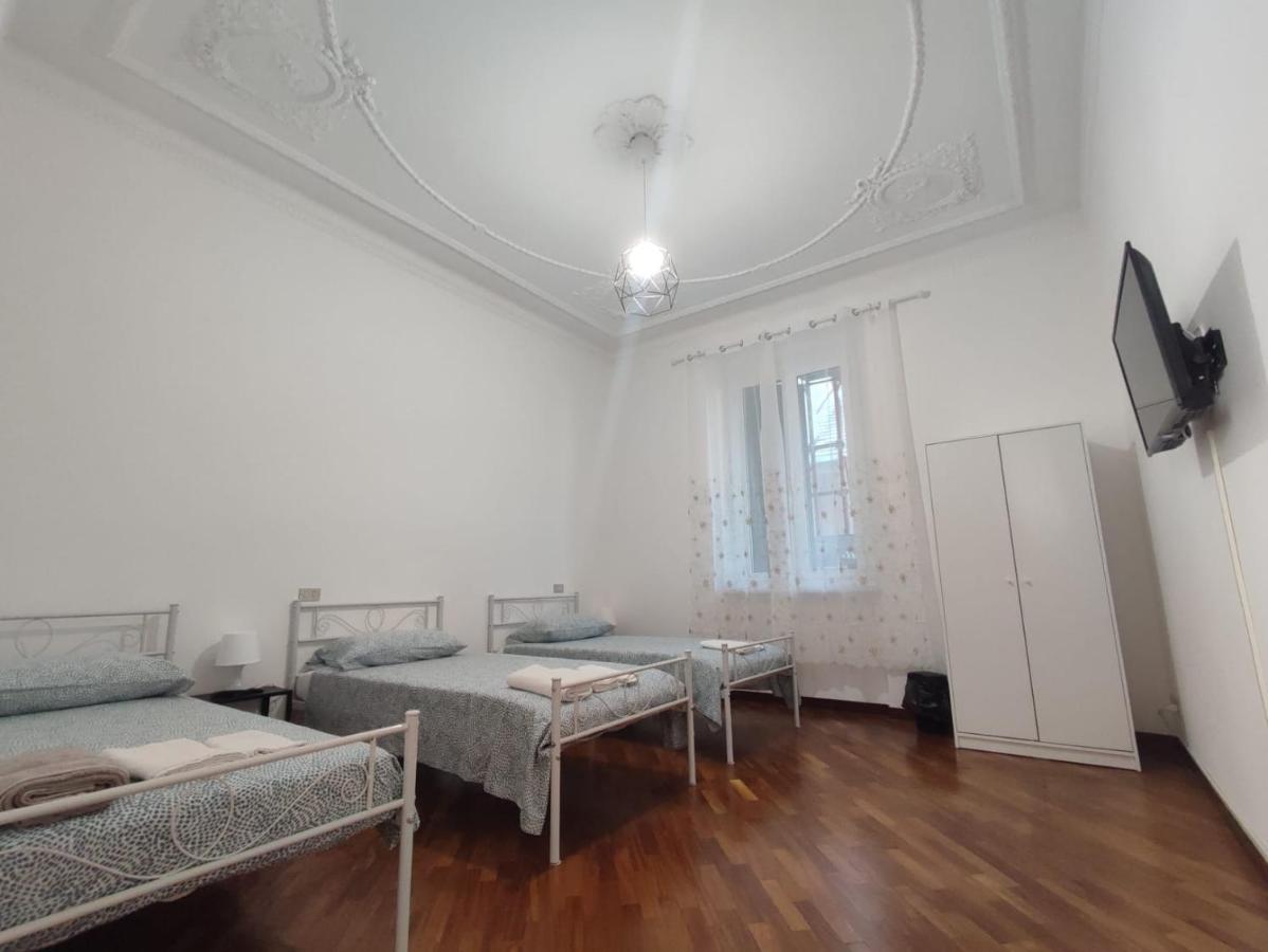 Lucia Appartamento Uso Esclusivo - Aeroporto Genova Sestri Ponente エクステリア 写真